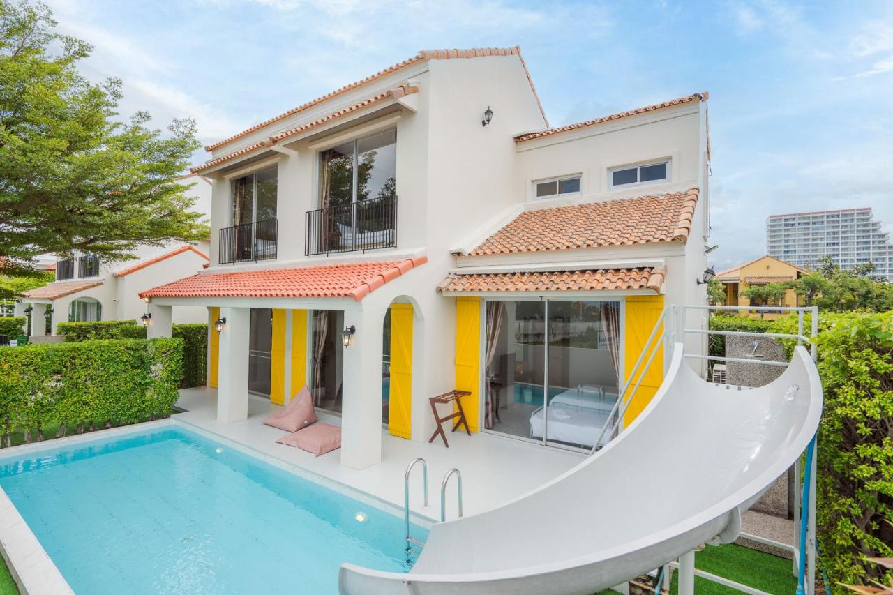 Villa con Vista Mare