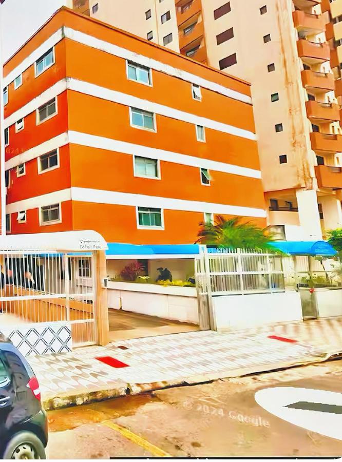 Linda kitnet Há 200 Metros Da Praia Aviação - B&B