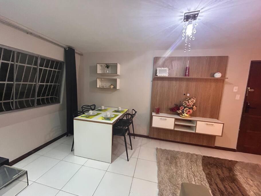 Apto Confortável na Paralela próximo São Rafael e CAB, UNIFACS e Wet Wild - B&B Salvador