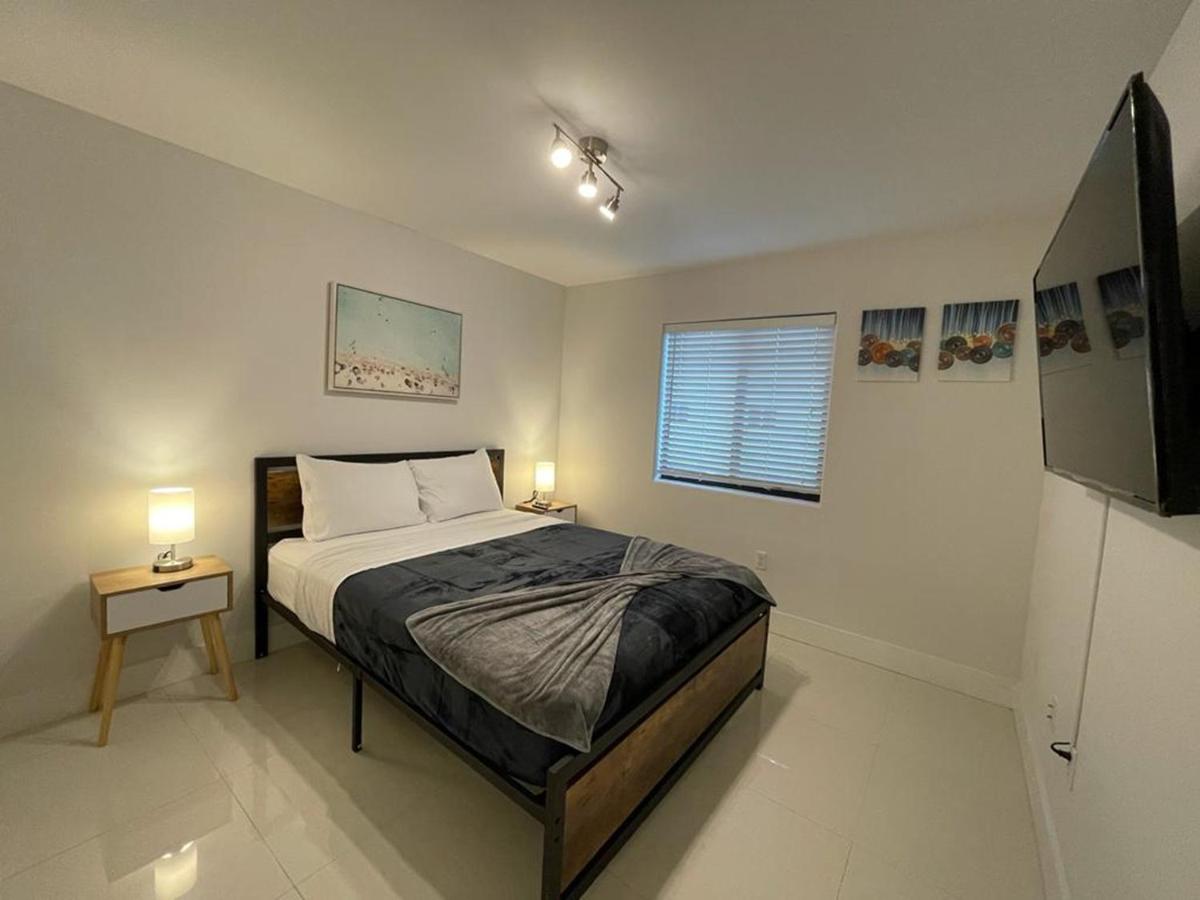 Apartamento con baño compartido