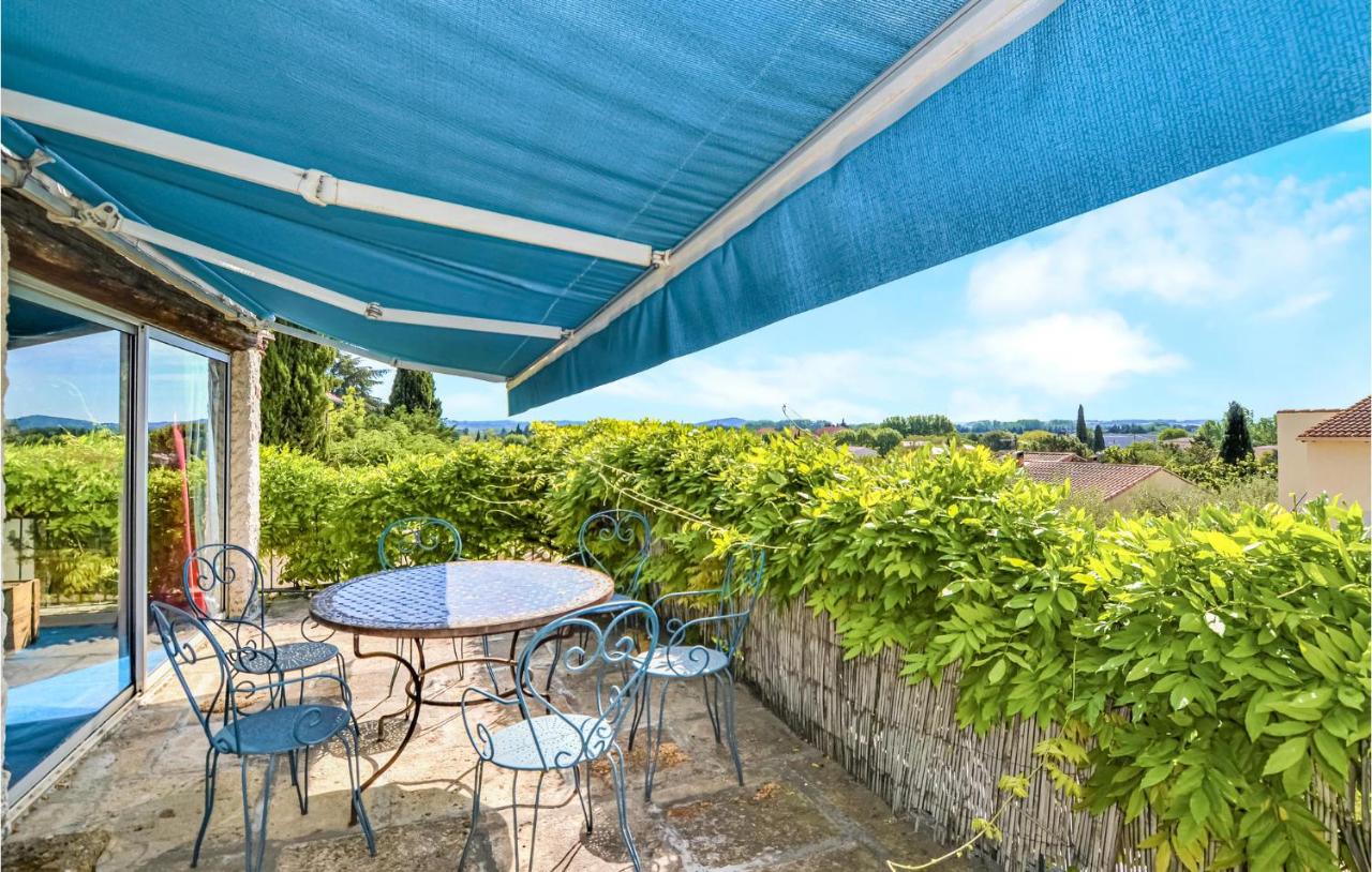 Amazing Home In Sernhac With Wifi - B&B