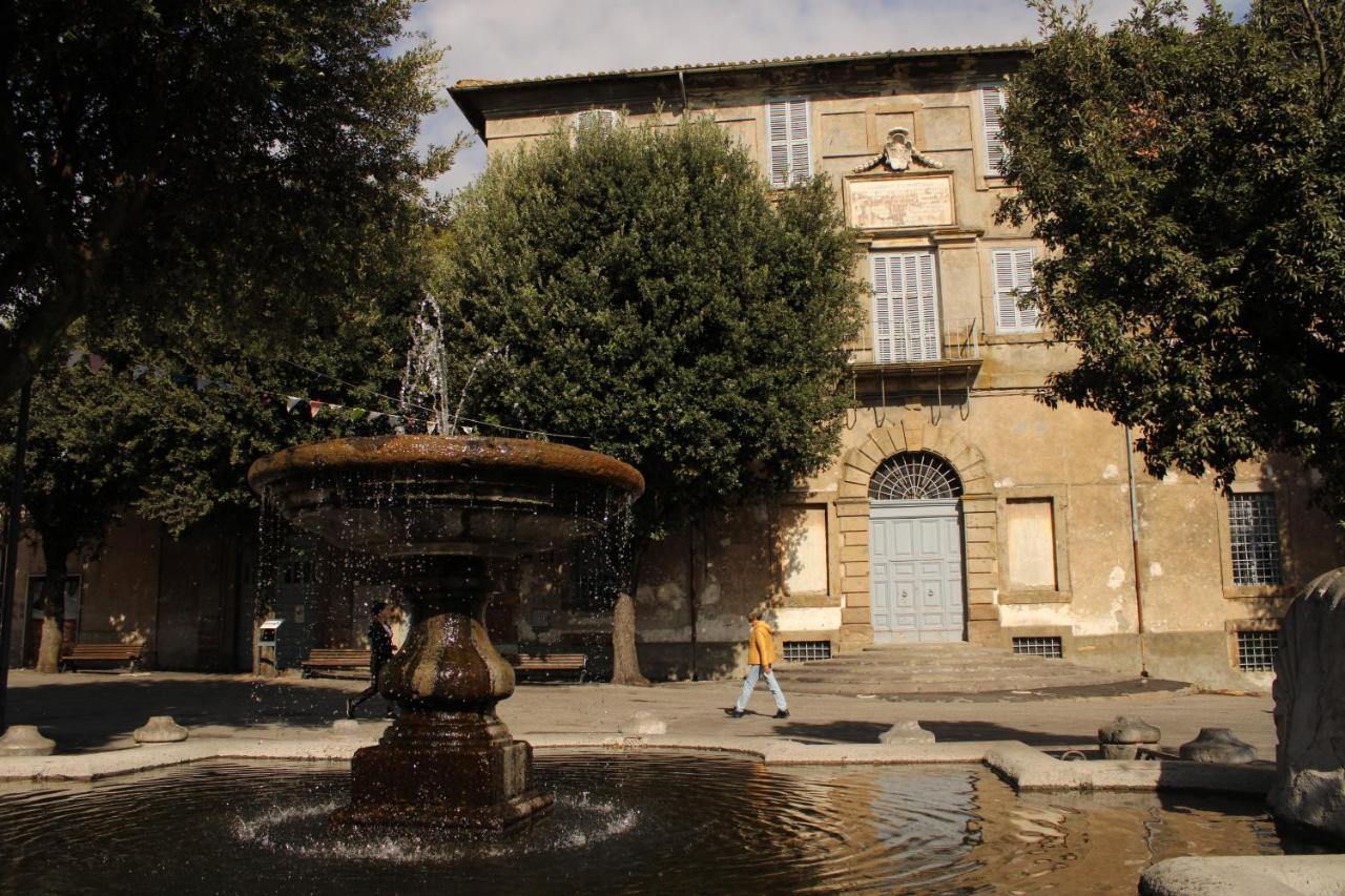 Un Posto al Centro - B&B Manziana
