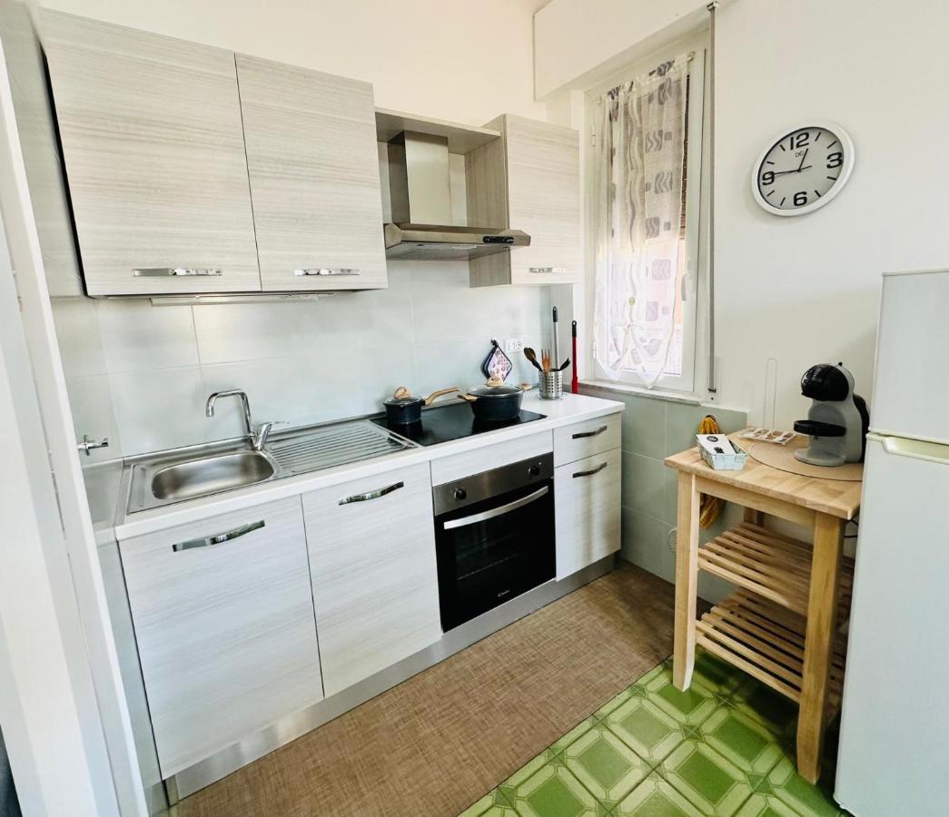 One-Bedroom Apartment with Balcony