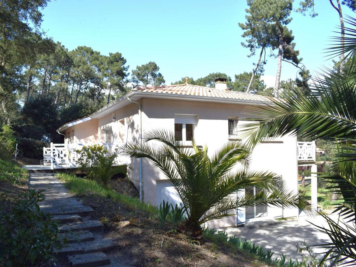 Spacieuse villa familiale avec terrasses à 500m du Bassin - FR-1-736-21 - B&B