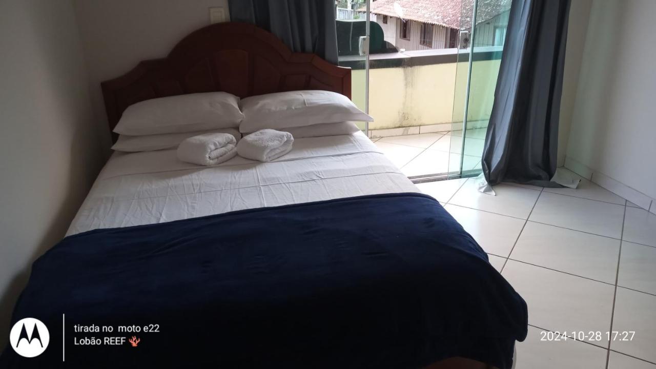 Appartamento con 2 Camere da Letto e Balcone