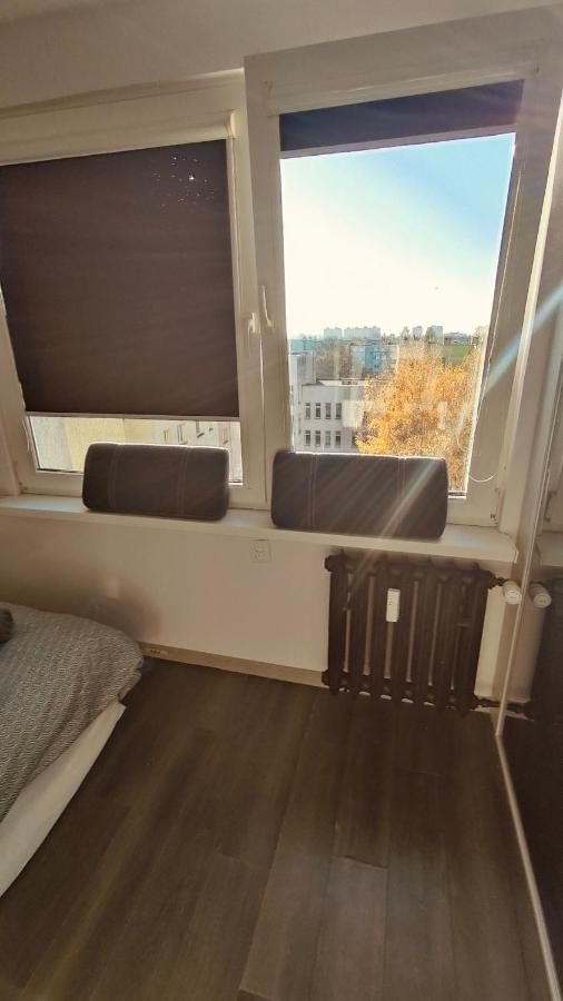 Komfort w Ciemnych Barwach - B&B