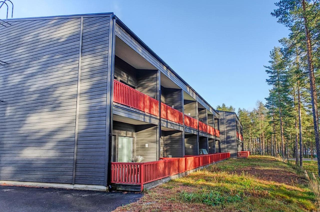 Lomahuoneisto Skyvillas B 28 - B&B