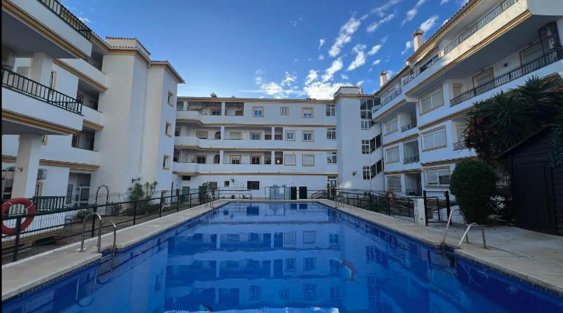 Luxury Beachside Apartment in La Cala de Mijas - B&B
