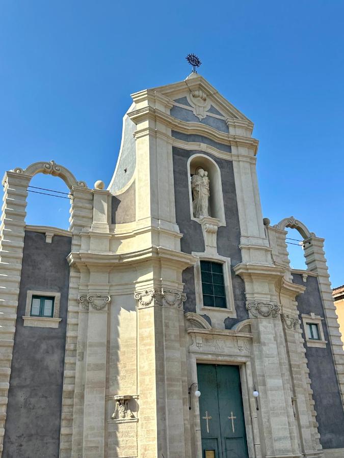 ChiaraLuce House - B&B Catania