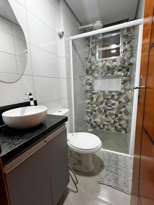 Lindo Studio em Frente à Praia do Embaré! - Ferienwohnung Santos