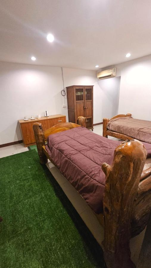 Large Double or Twin Room