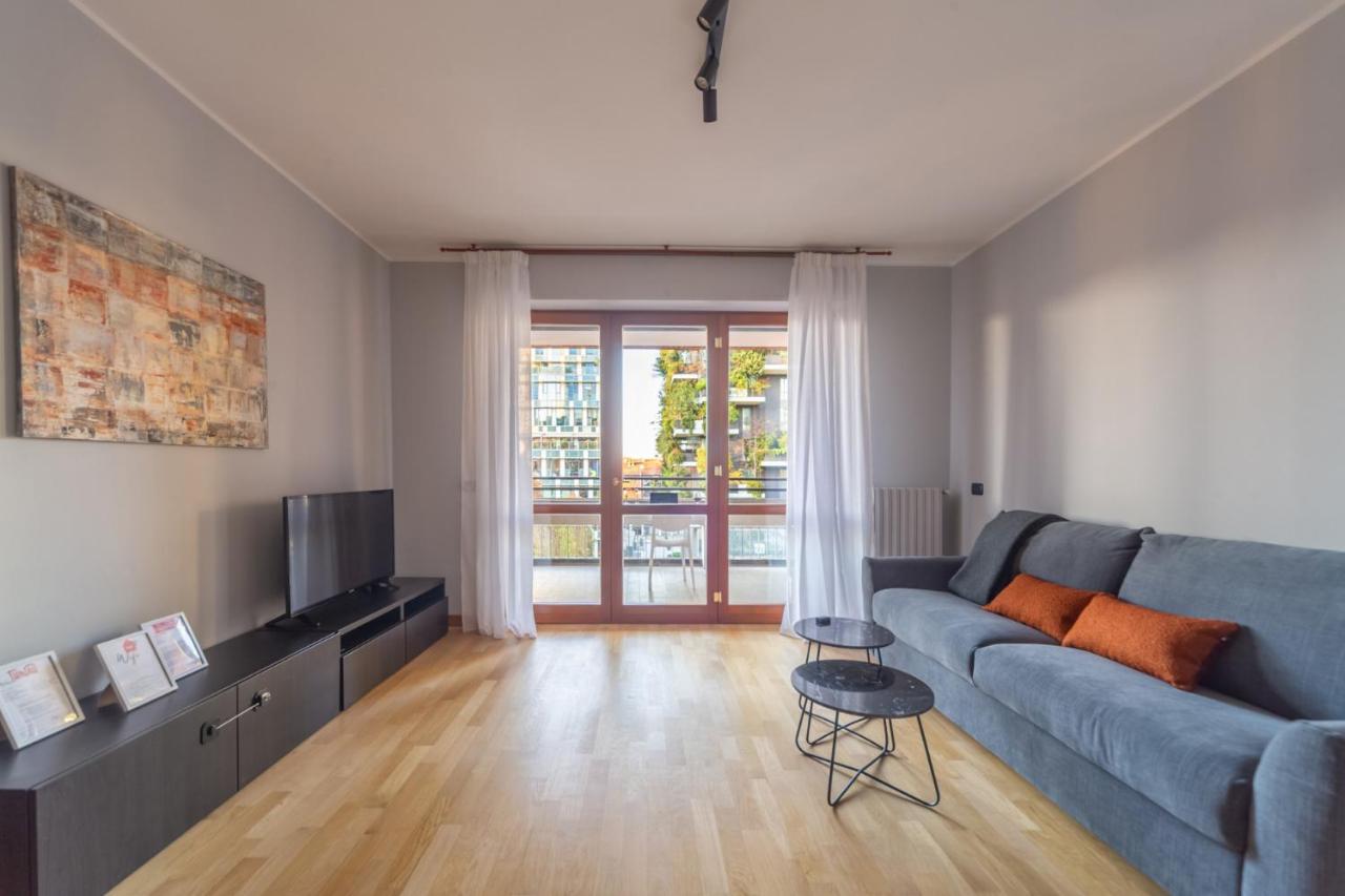 Modern Oasis opposite Bosco Verticale - Ferienwohnung Mailand