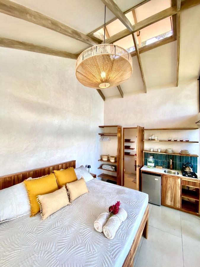 Bungalow - Water Front
