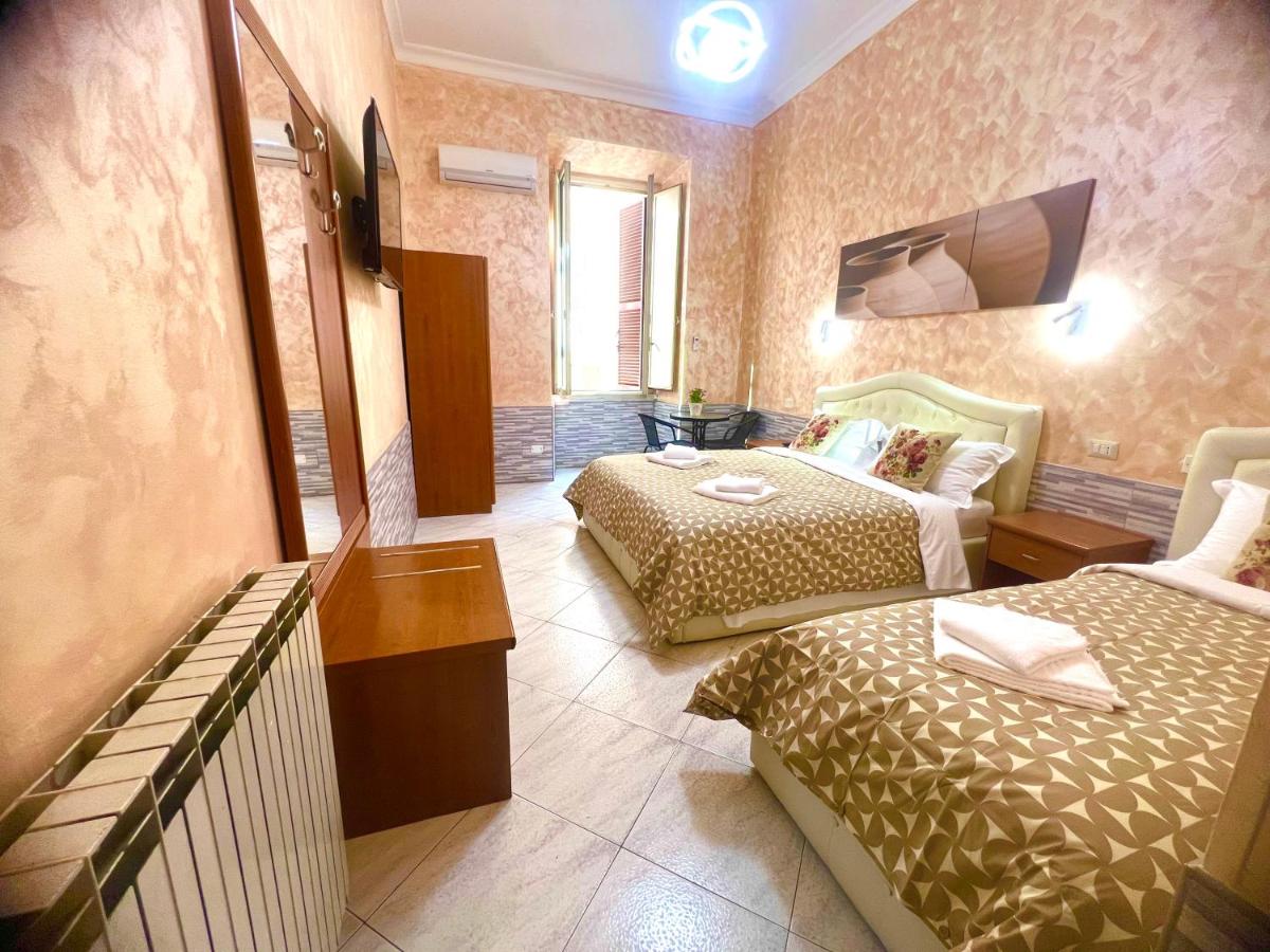 Chambre Triple avec Salle de Bains Privative
