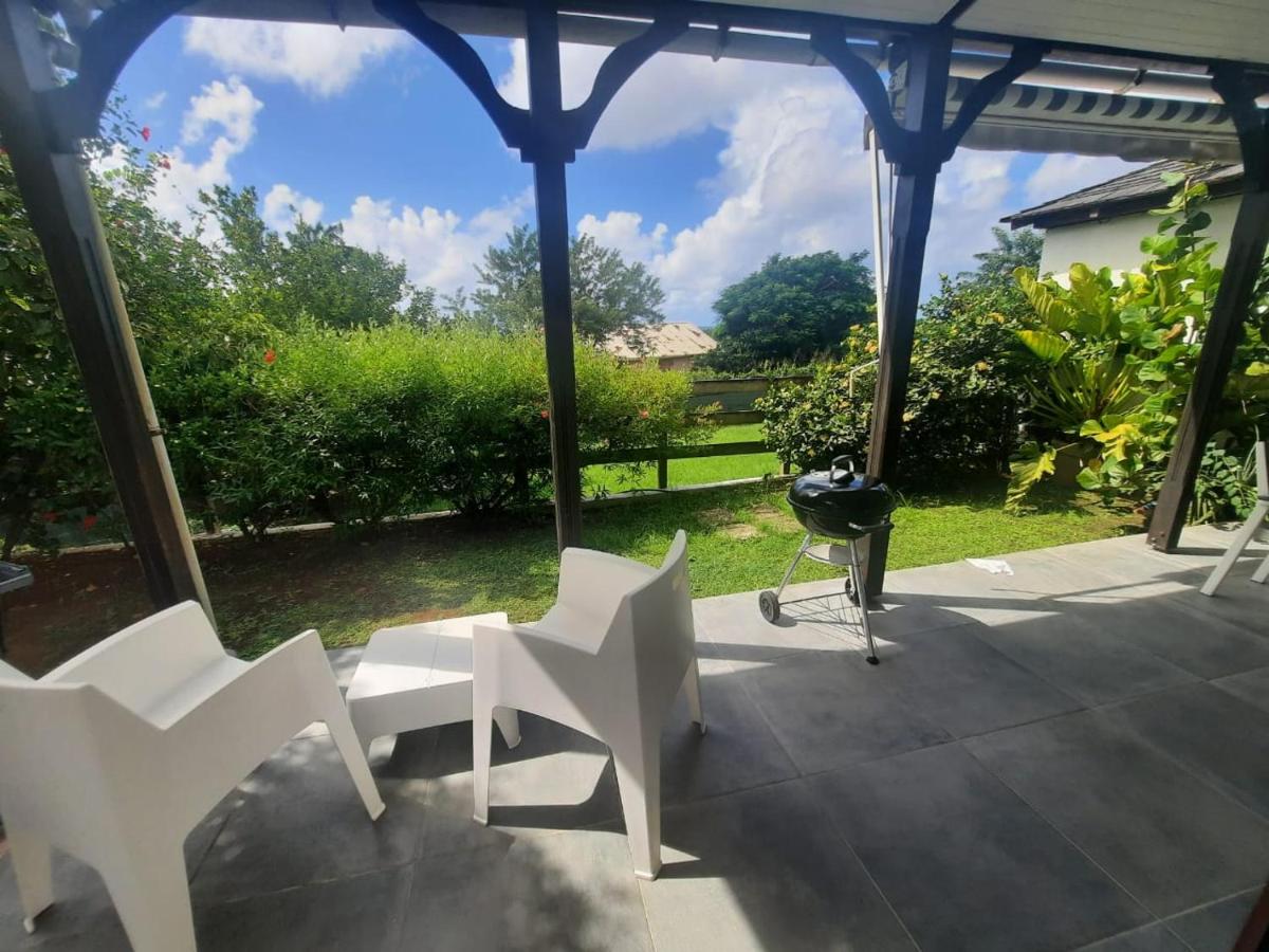 5 min plage T2 avec Jacuzzi pour Retraités ou Jeune couple - B&B Sainte-Luce