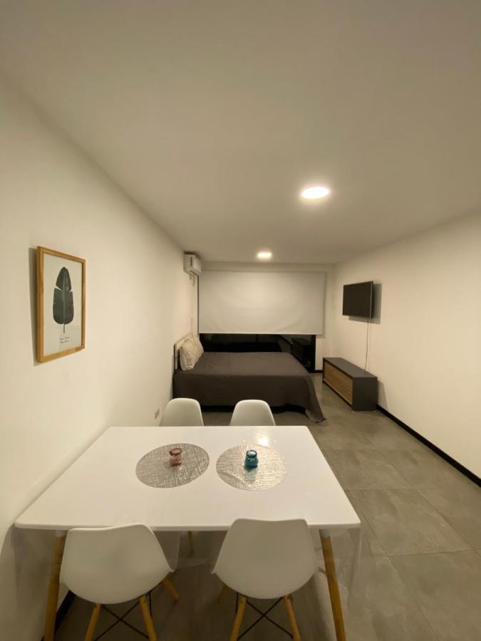 Hermoso departamento Barrio Lourdes Santiago 1431 - B&B
