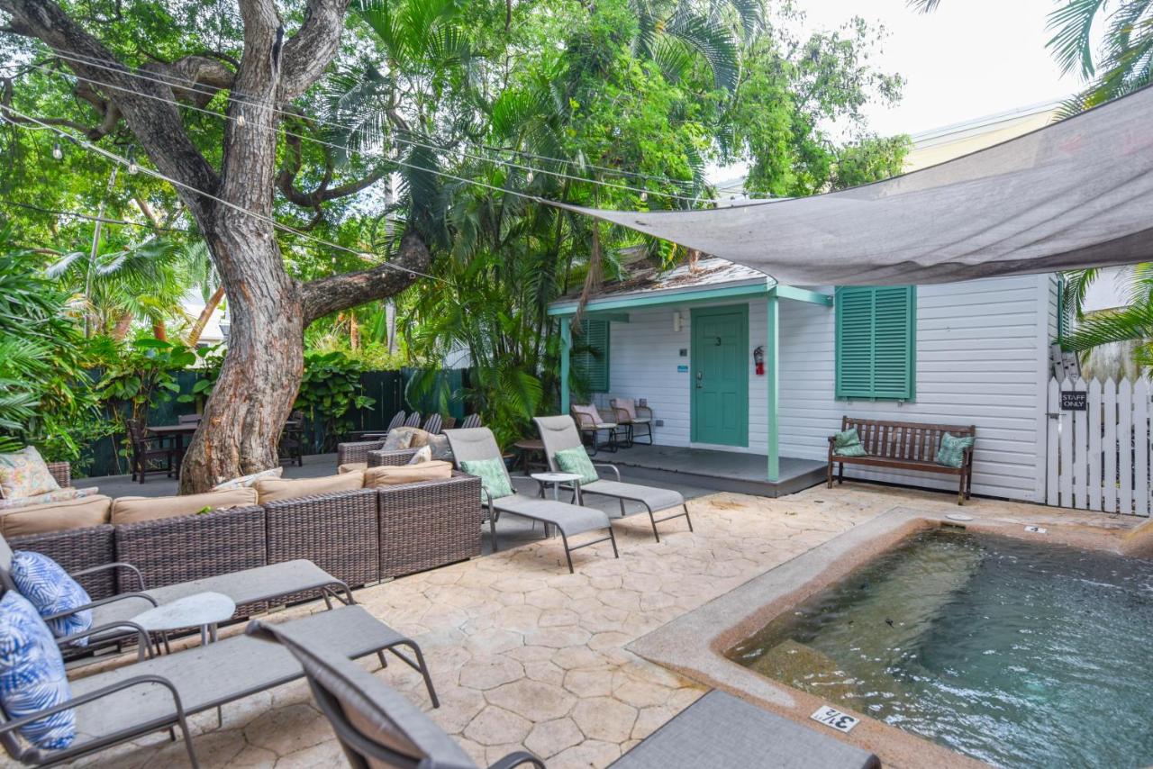 Pilar Cottage - Harbor Walk Hideaways - Chambres d'hôtes Key West