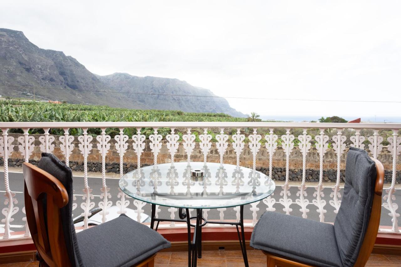 Home2Book Tranquil Spot Las Tanquillas, BBQ&Views - Chambres d’hôtes