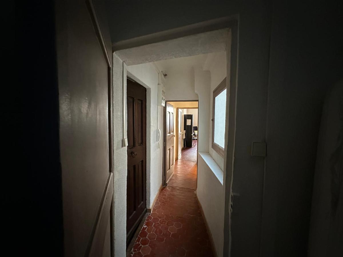 Chez Florence - Appartement T2 d au cœur du centre ville historique - Proche Cardeurs et Mairie - B&B