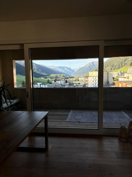Modern Apartment Davos - B&B