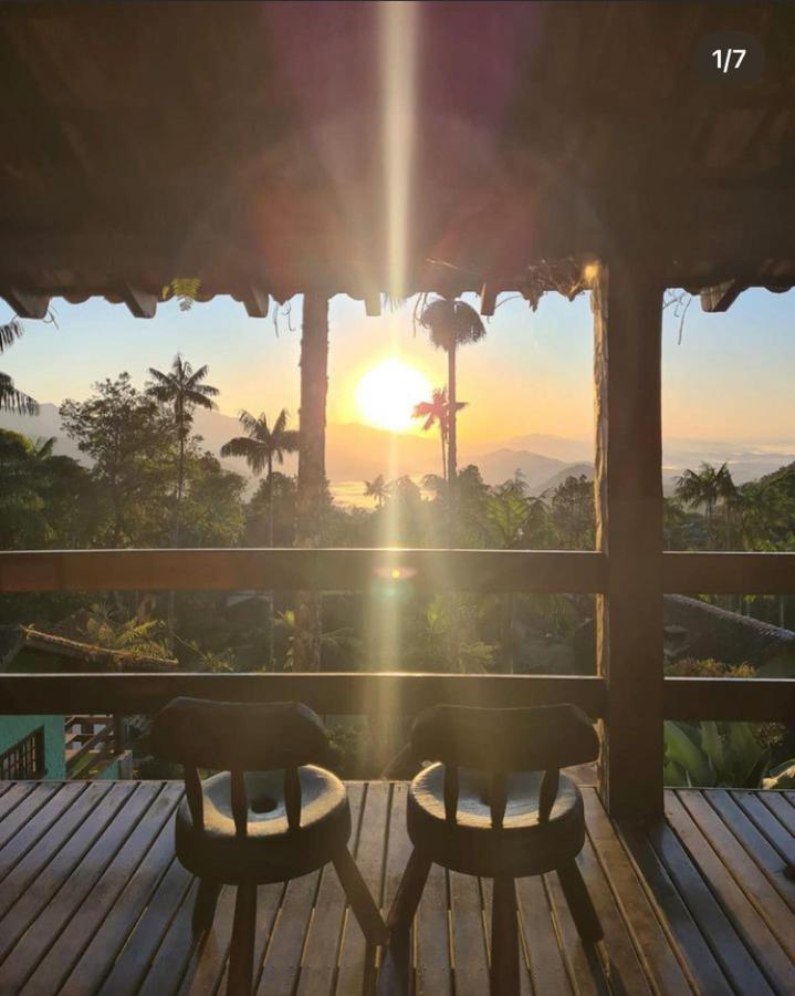Chalé vista exuberante na Serrinha do Alambari - Ferienwohnung