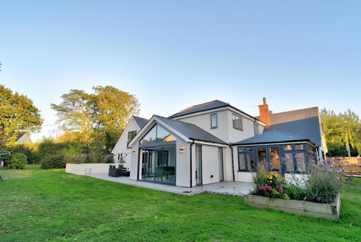 Stunning large house in Green Dunmow - Chambres d’hôtes Felsted