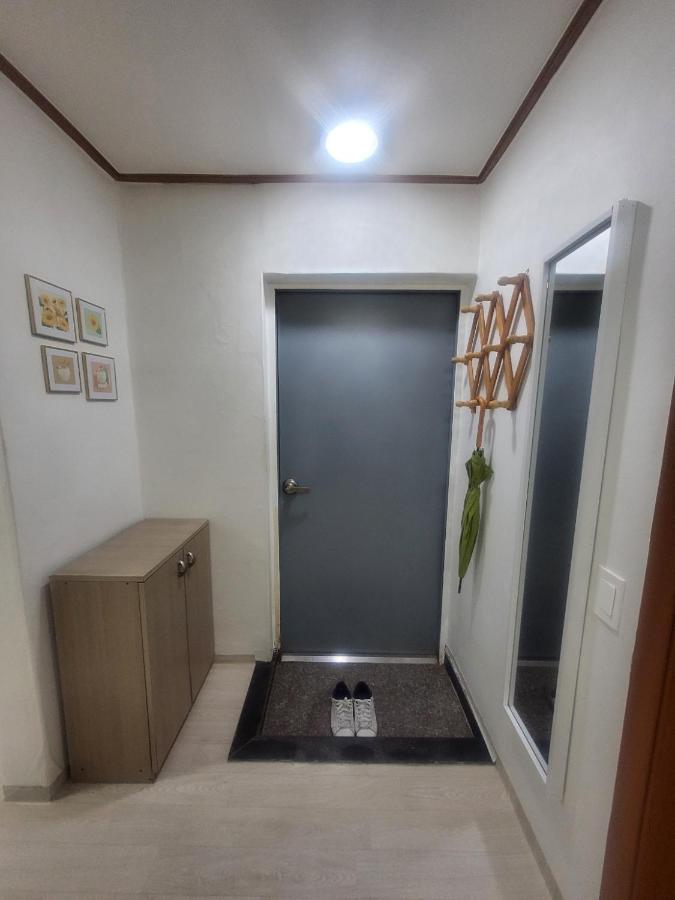 Newly Renovated Cozy Studio#9 - B&B