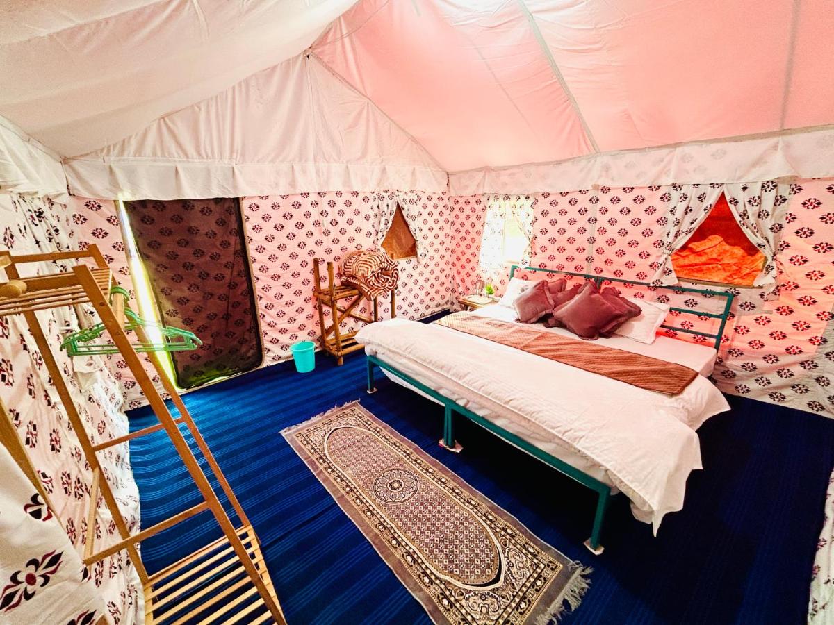 Tent