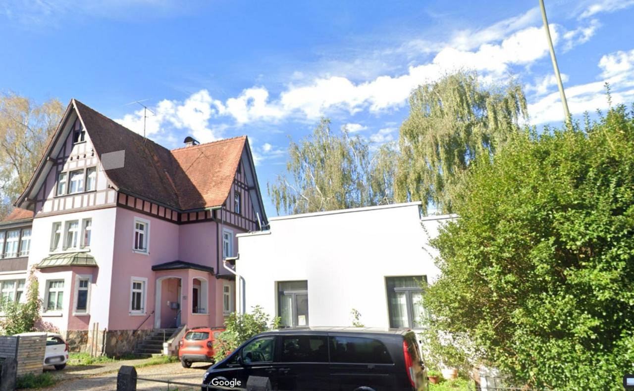 CROWN LIVING Design Loft, Küche, Bibliothek, Gartensitzplatz - B&B