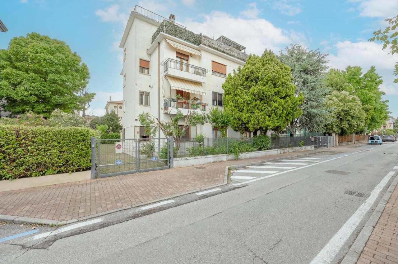 Tatiana Flat - 10 minutes to Venice - Mestre Train Station - Free Parking - Chambres d’hôtes Venise