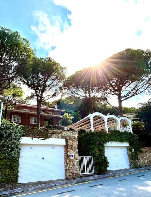 Casa Paradis Rosamar - Unique villa by the Beach - Costa Brava! - B&B