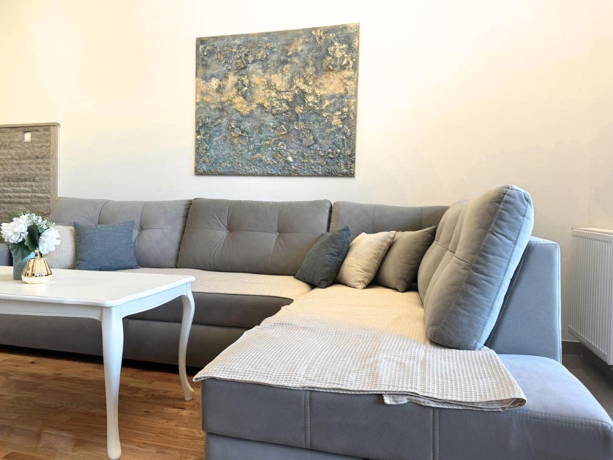 Apartment Lola - B&B