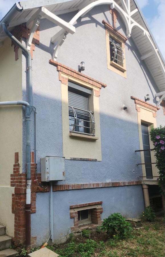 Maison centre courtenay - Bed and Breakfast