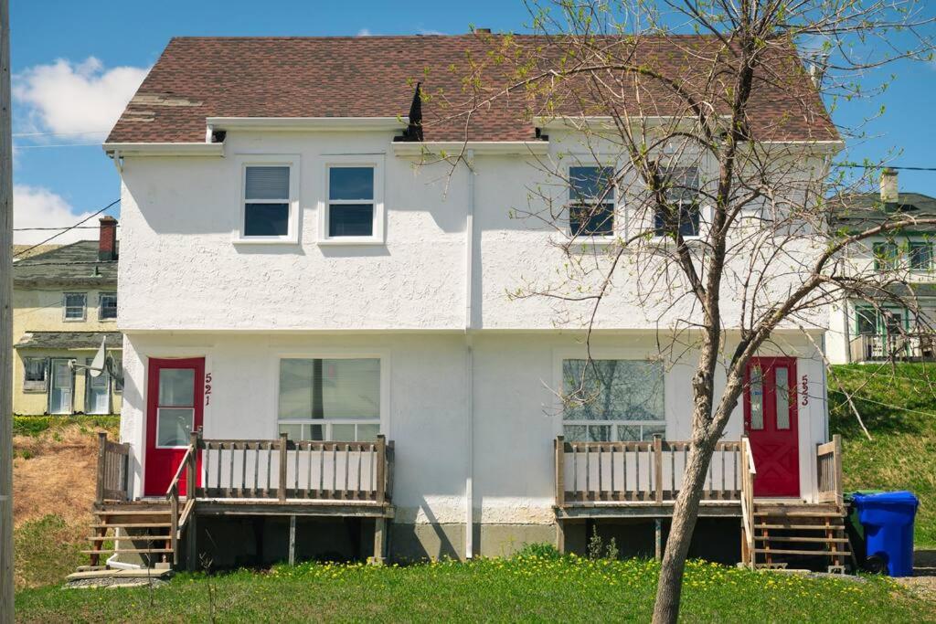 La Porte Rouge - Ferienwohnung Murdochville