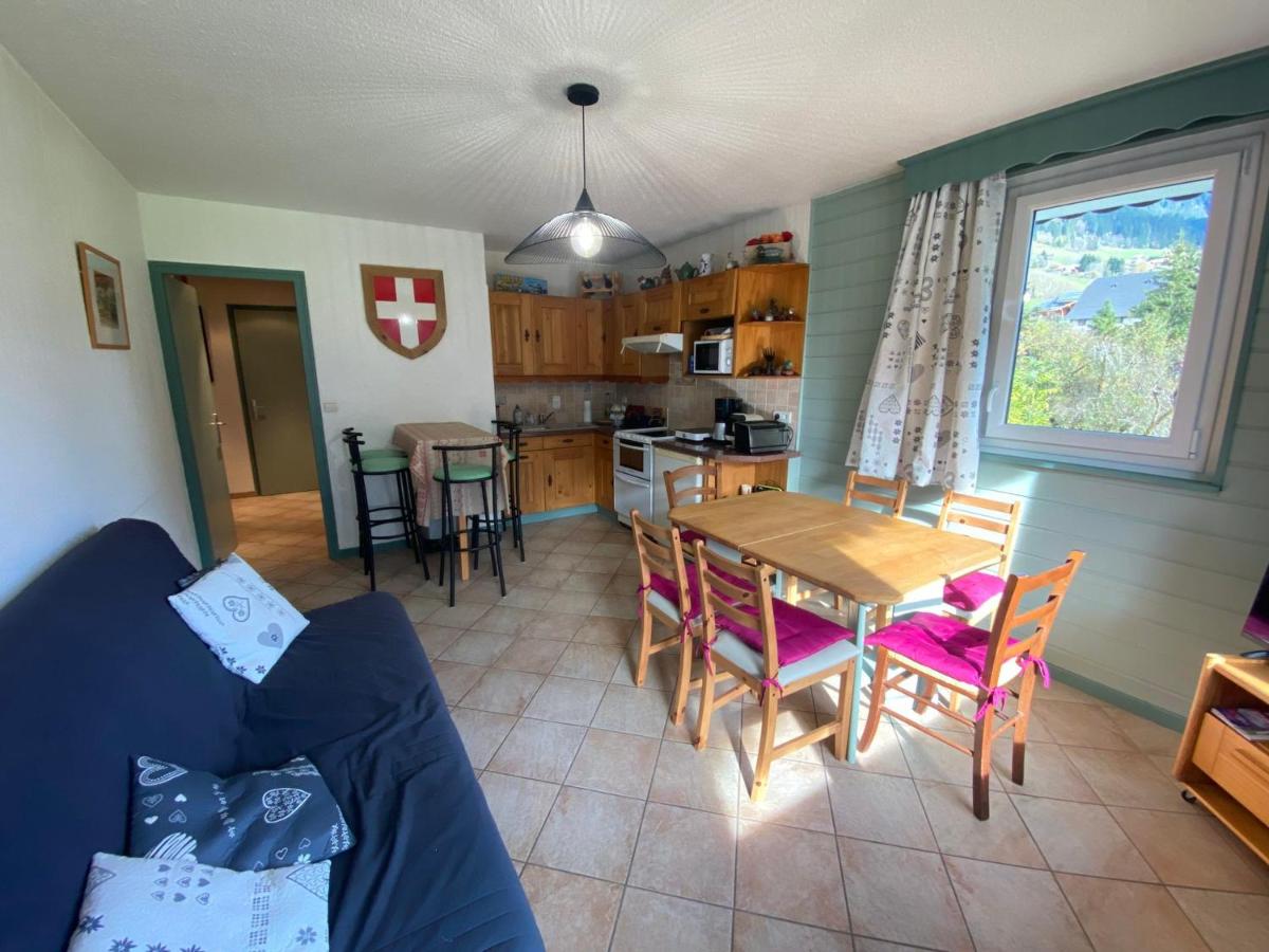 Appartement au cœur du village avec balcon et parking extérieur - FR-1-692-104 - Chambres d'hôtes La Chapelle-d'Abondance