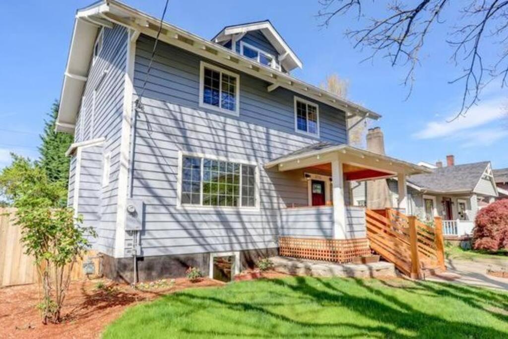 Historic remodeled home in Laurelhurst Portland - Bed and Breakfast Portland