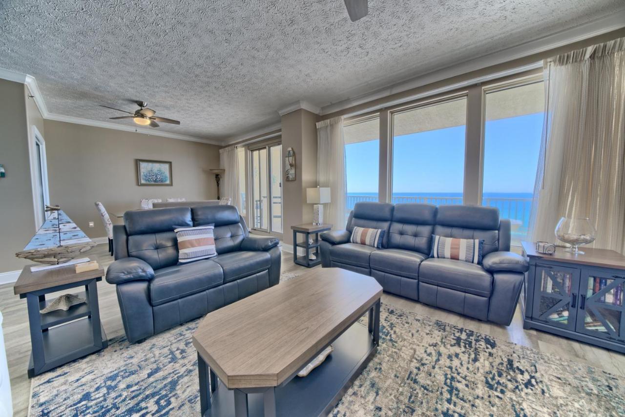 Amazing Tropical Condo with Complimentary Beach Chairs and Umbrellas - Unit 0706 - B&B Panama City Beach