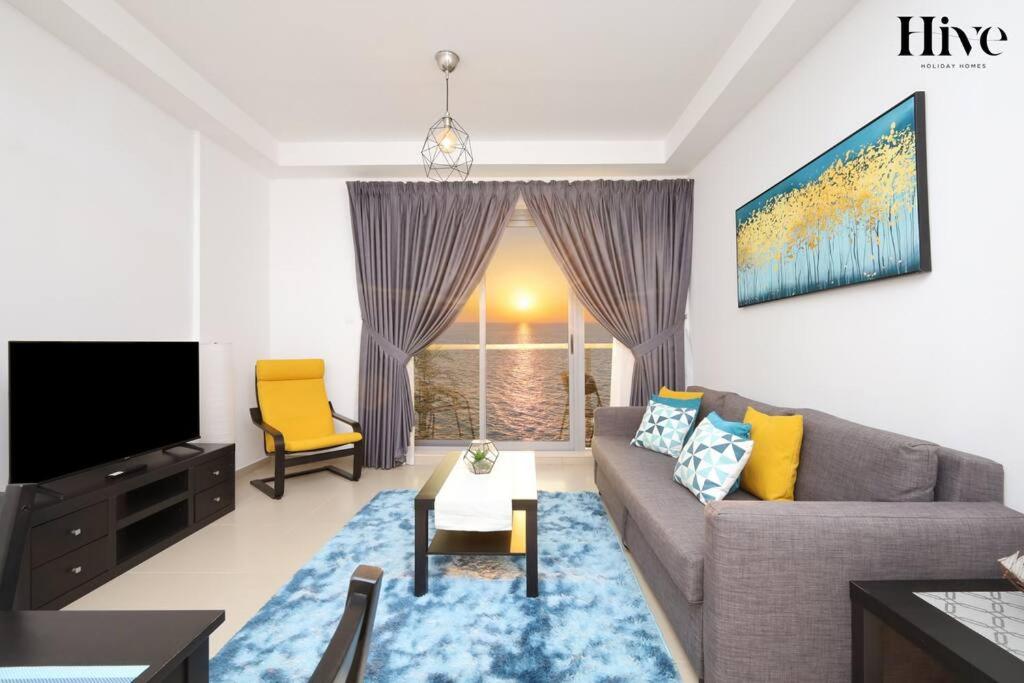 Full sea sunset view, Marjan Island, beach, 1 bed - B&B Ras al-Khaimah