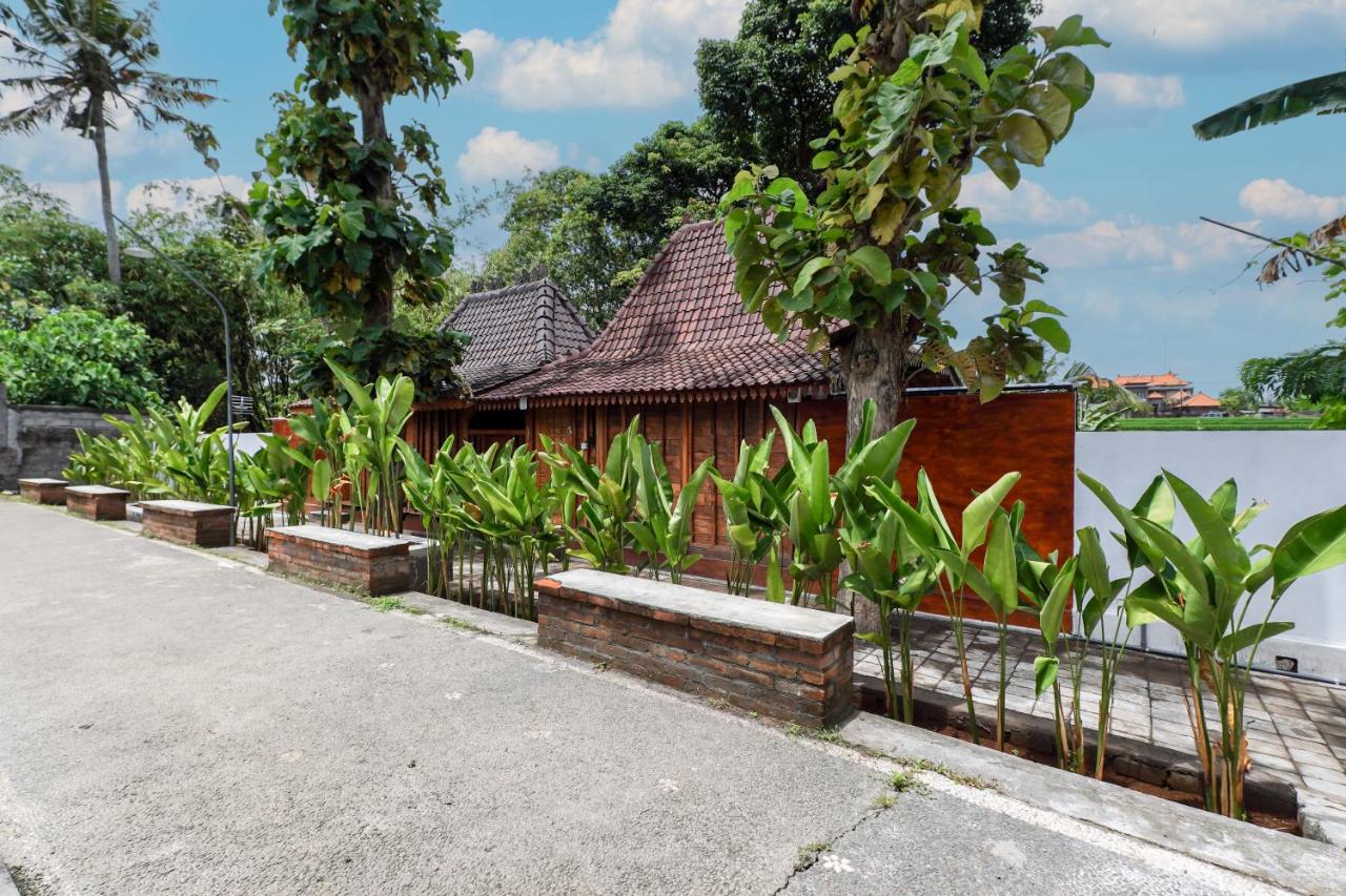 Villa Joglo Taman Reren - B&B Ubud