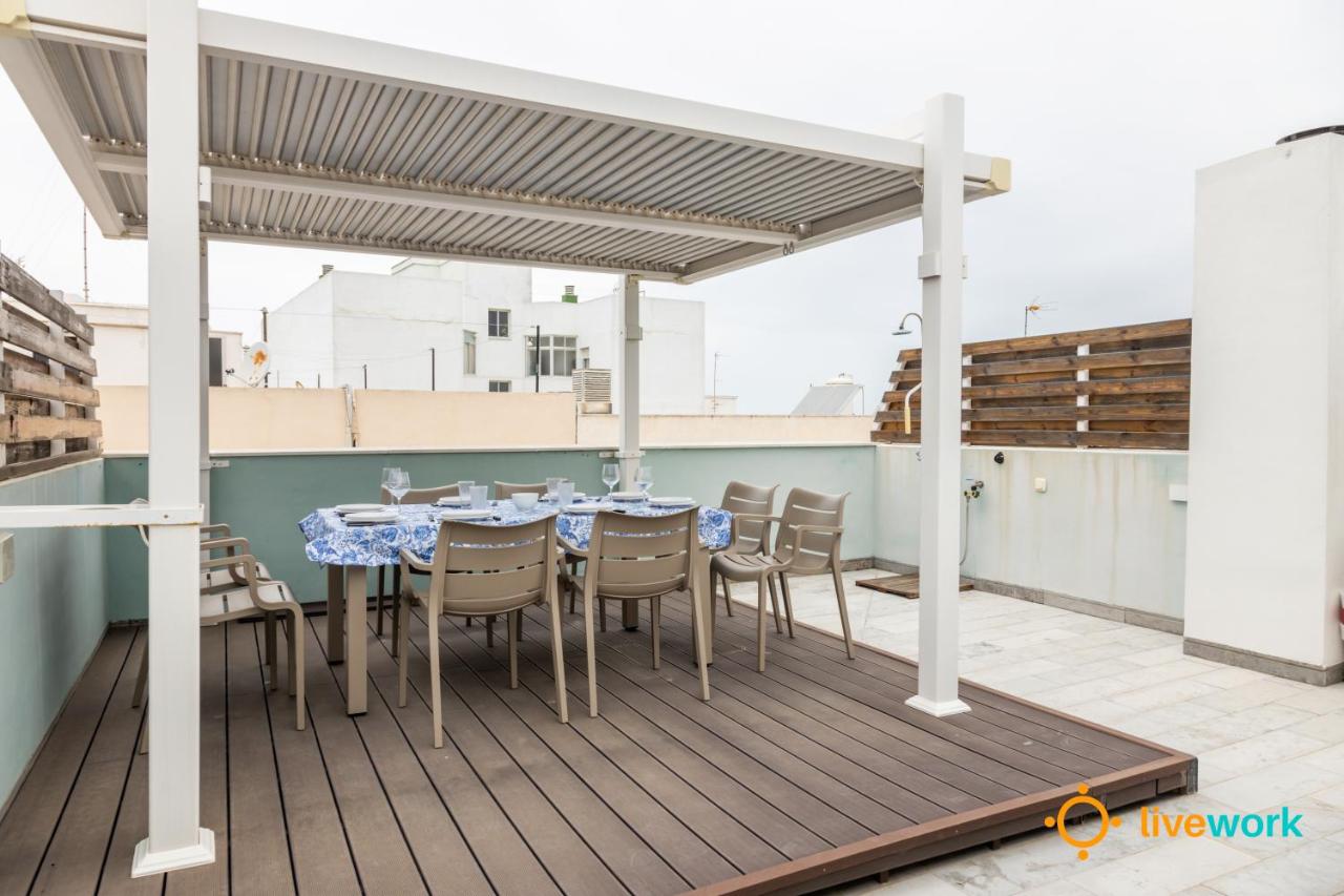 Mirador de la Viña Free Parking by LiveWork - B&B