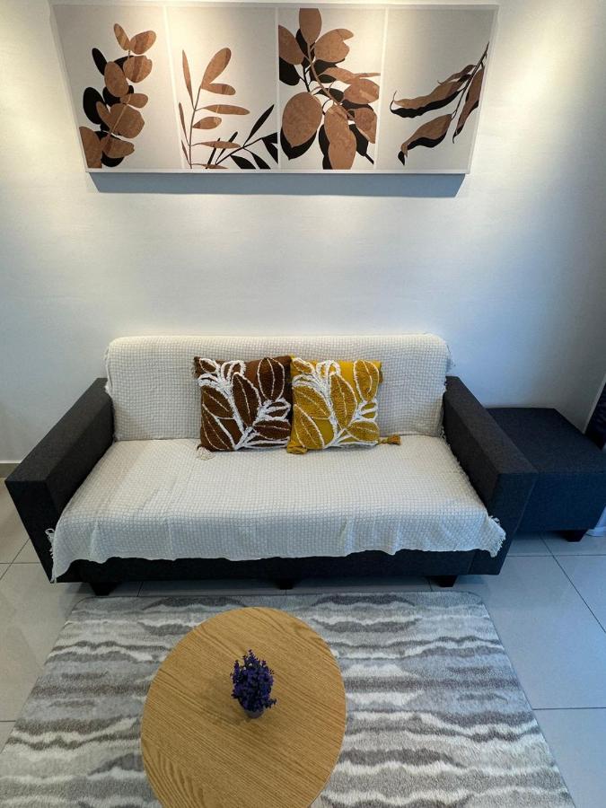 Apartment mit 2 Schlafzimmern und Balkon