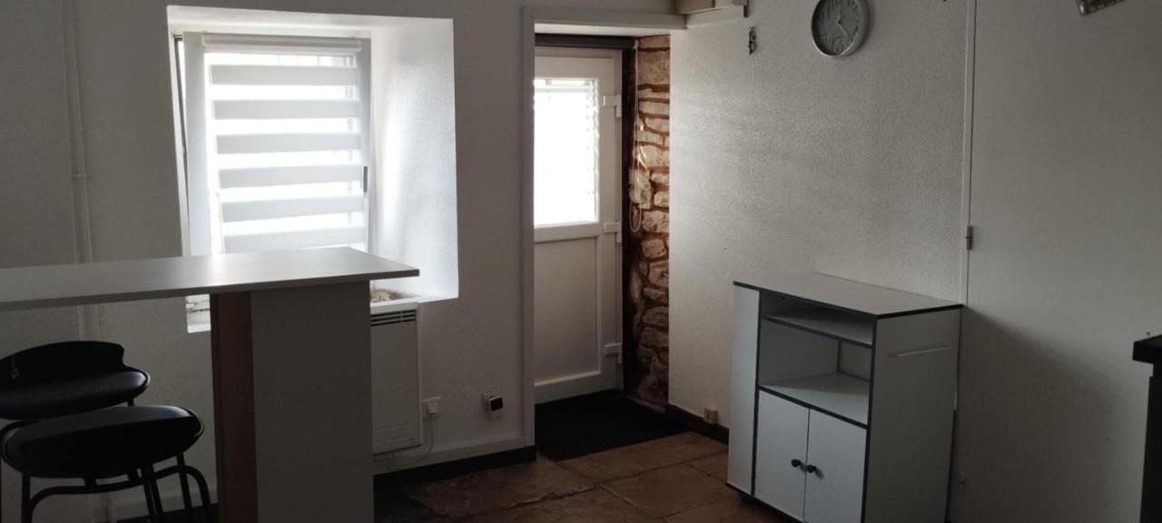 Appartement F2 - Bed and Breakfast