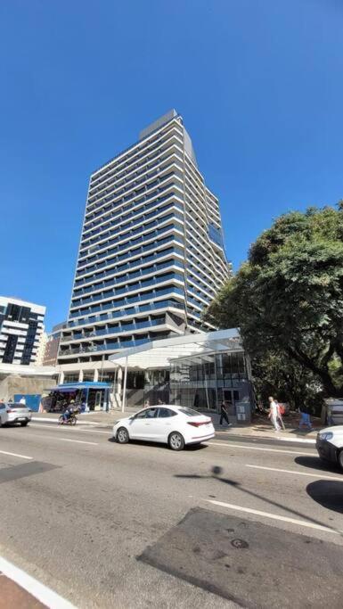 Studio na Paulista Metrô Paraíso - B&B São Paulo