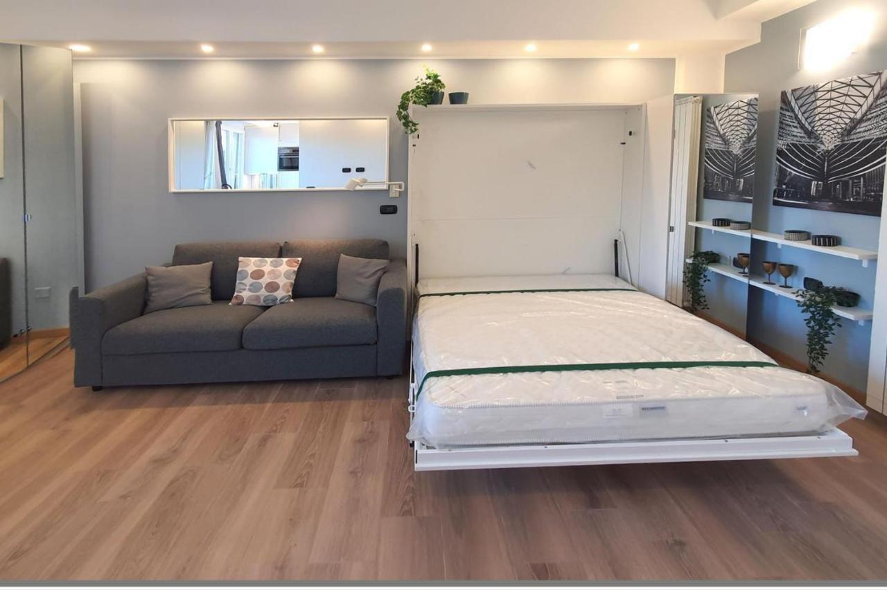 Smart Studio Milano - 1min from the subway - B&B