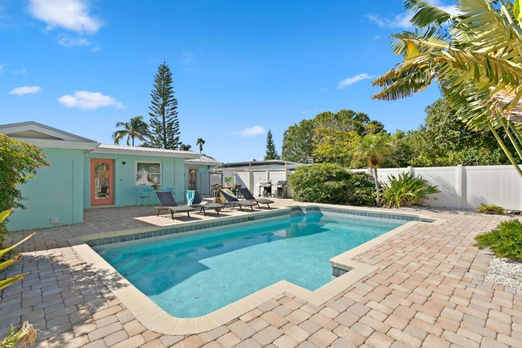 Muse by the Shore - B&B Clearwater Beach