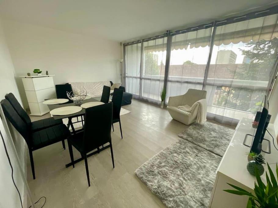 Lovely flat near Paris, 2bedrooms 6ppl - B&B