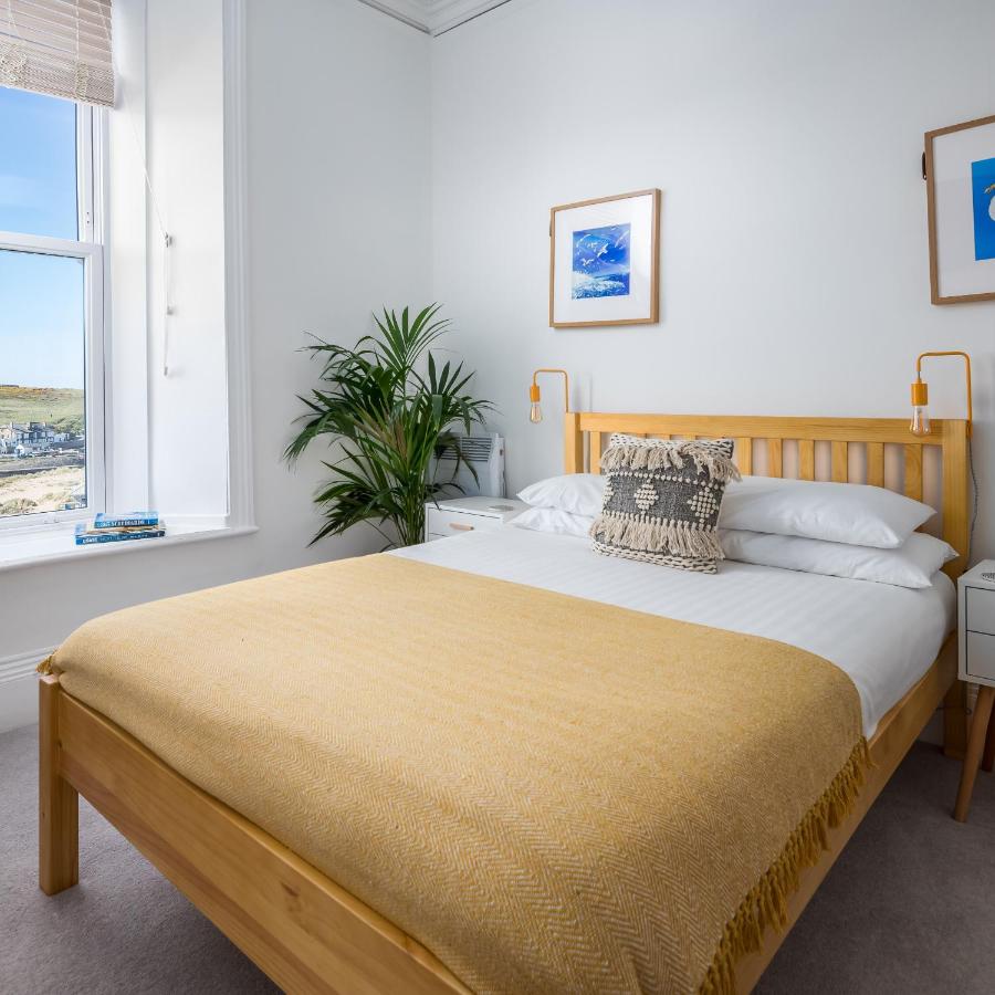 Sea View Double Room with Luxury Bathroom