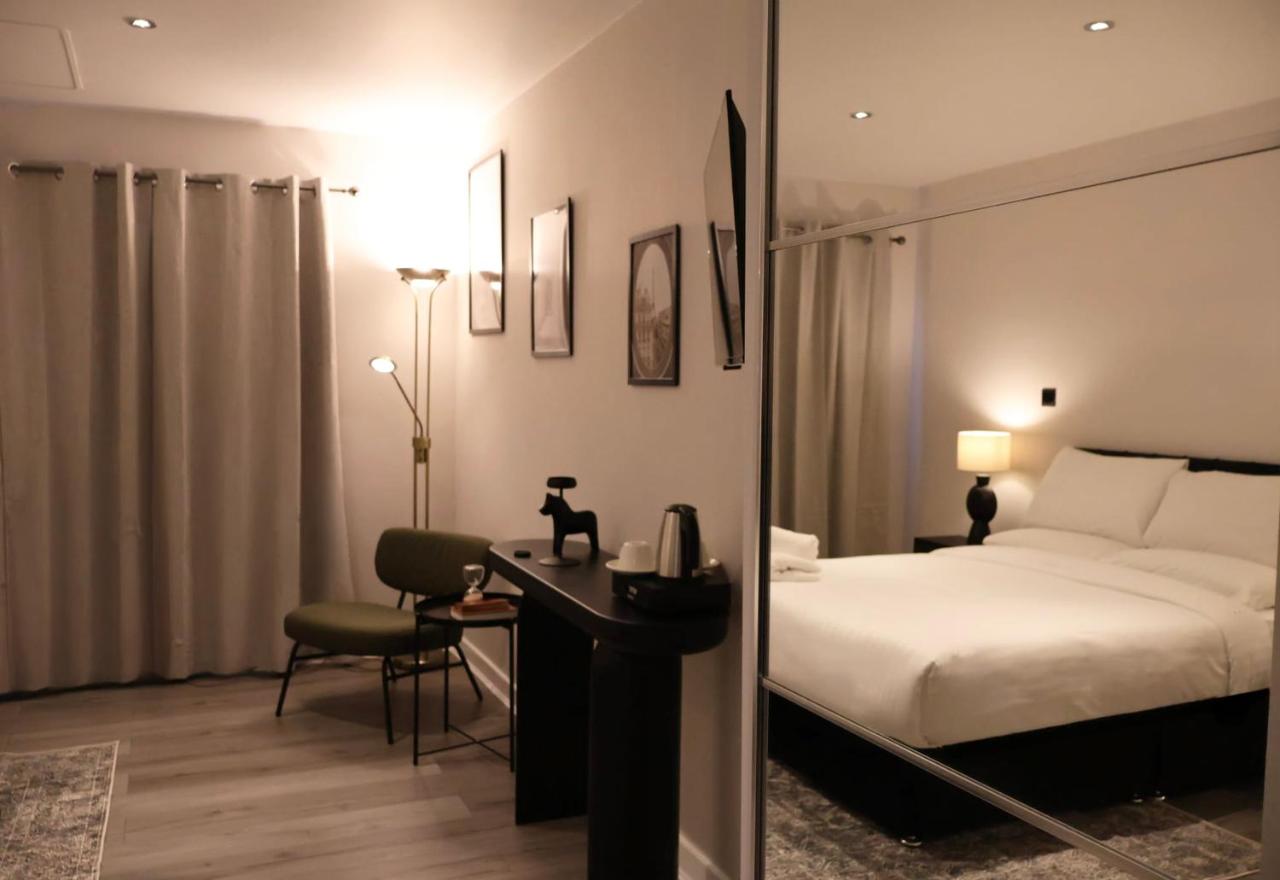 Large Double Room