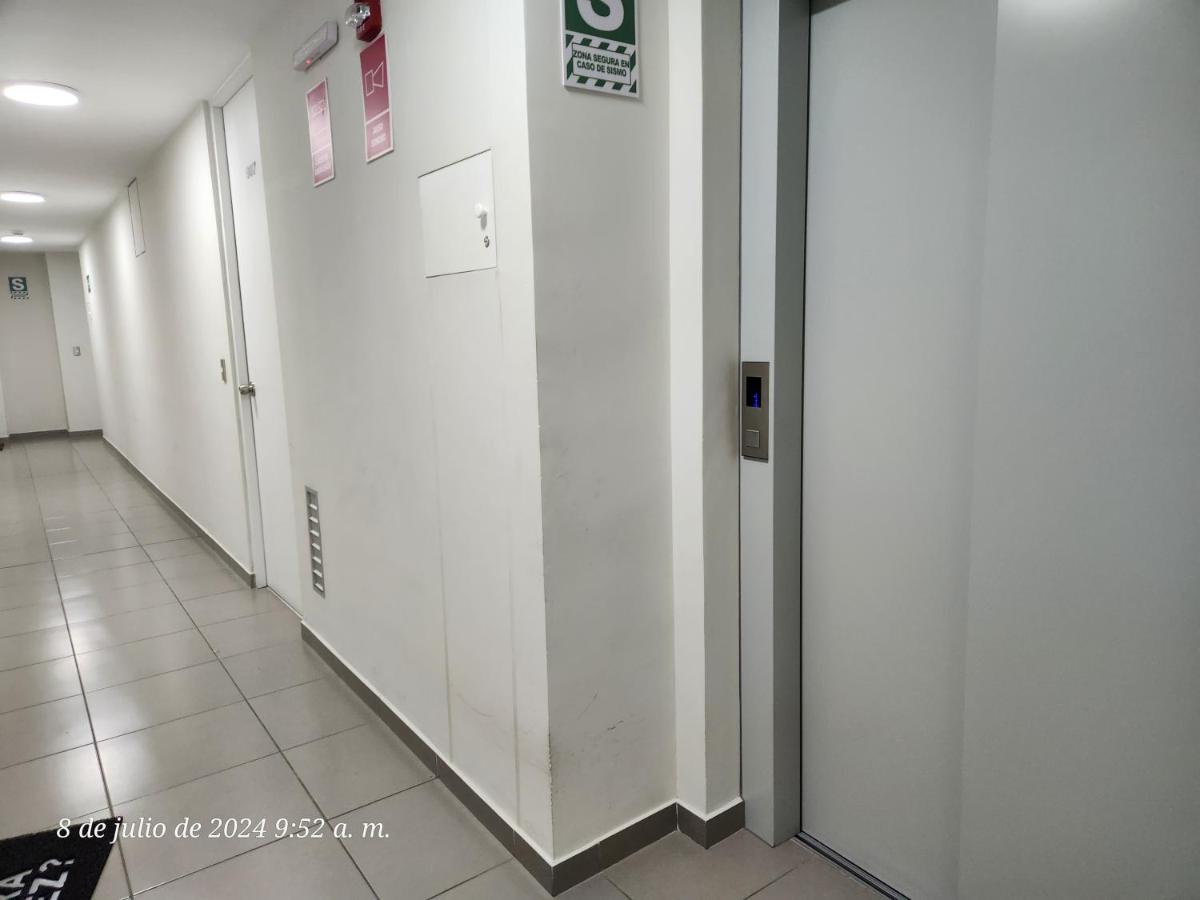HABITACIÓN AMOBLADA EN DEPARTAMENTO MODERNO CERCA a AEROPUERTO AREQUIPA - Ferienwohnung Arequipa