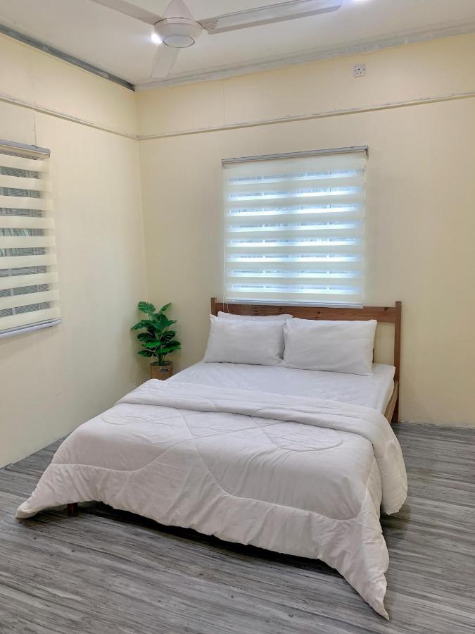 TIARA INN Homestay 2 Tingkat Pontian Johor - B&B Pontian Besar